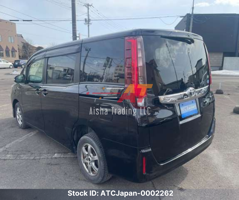 2016 Toyota Noah